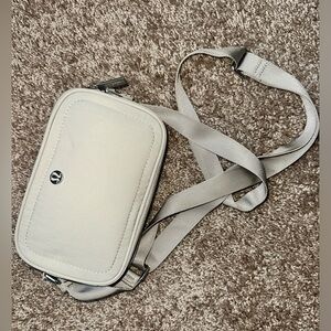 Lululemon Camera Bag 2L